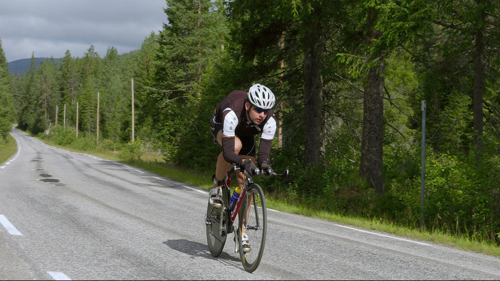 北境风暴席卷汽车城，吉林全面压制活塞，班凯罗制胜表现定乾坤